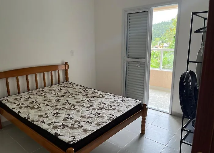 Apartamento 300 Metros Praia Das Toninhas Ubatuba